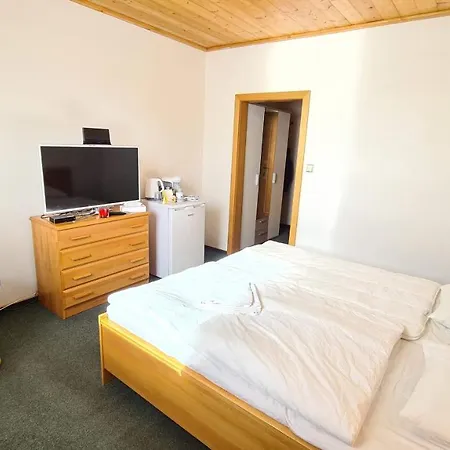 Kragujevska * Żylina